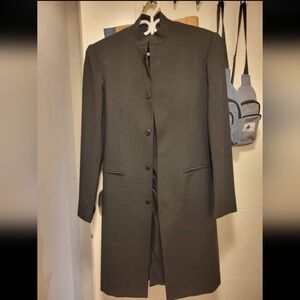 3/4 lenght formal or semi-formal coat